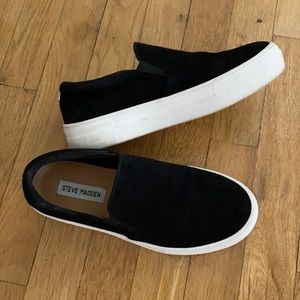 Steve Madden Suede Slip Ons